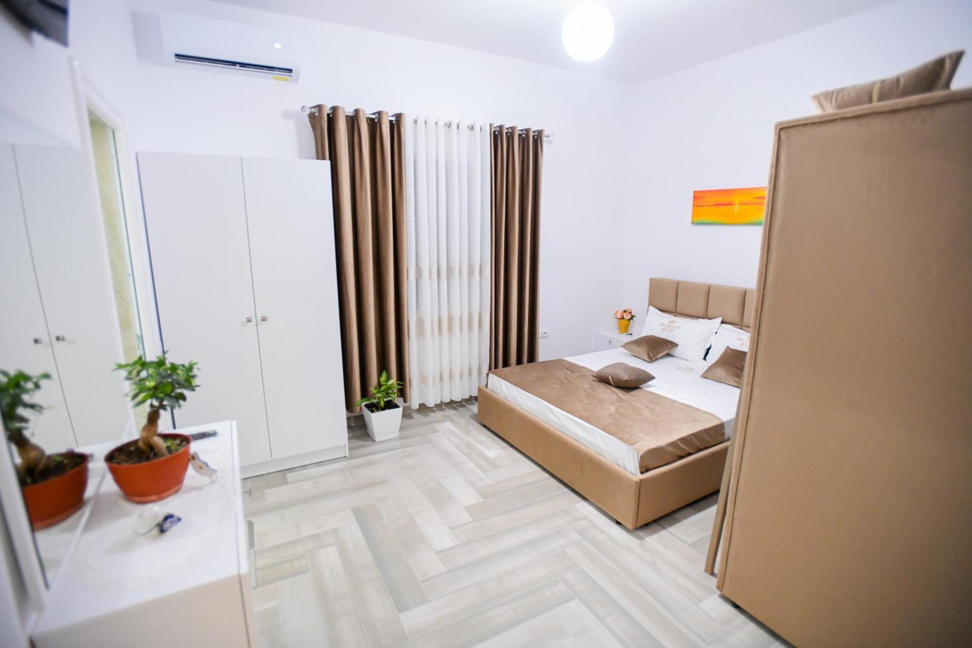 Vila Rivaaa Berat Kültér fotó