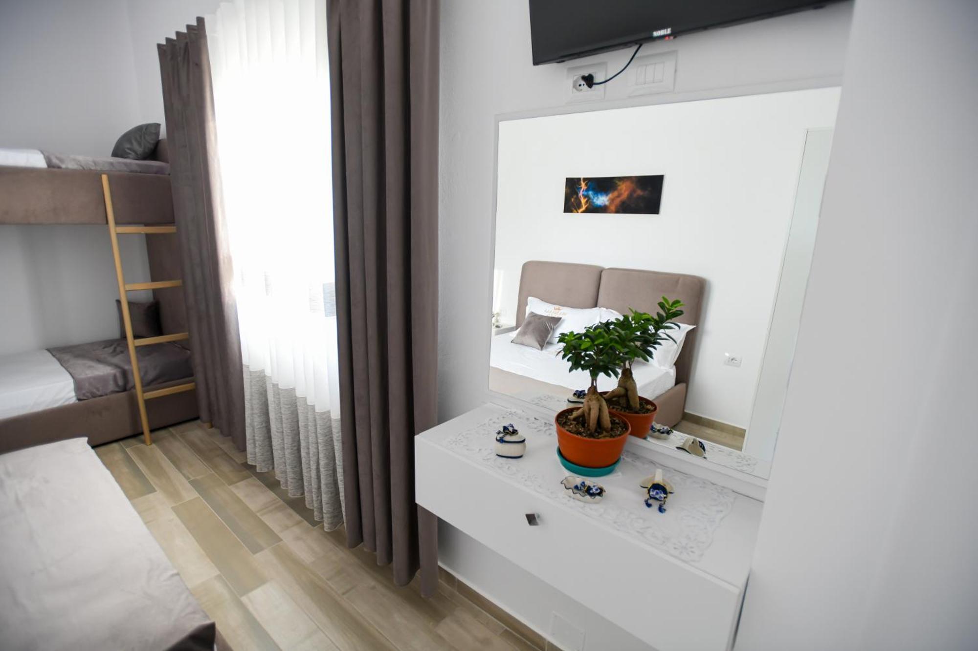 Vila Rivaaa Berat Kültér fotó
